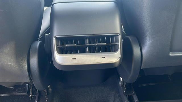 2025 Tesla Model Y Performance