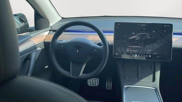 2025 Tesla Model Y Performance