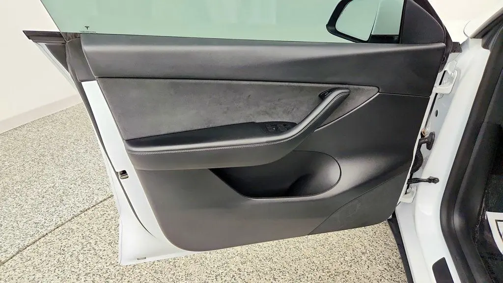 2022 Tesla Model Y - $29,095
