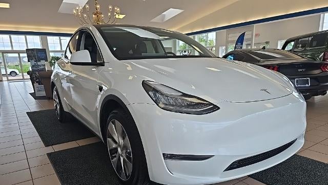 2023 Tesla Model Y Long Range