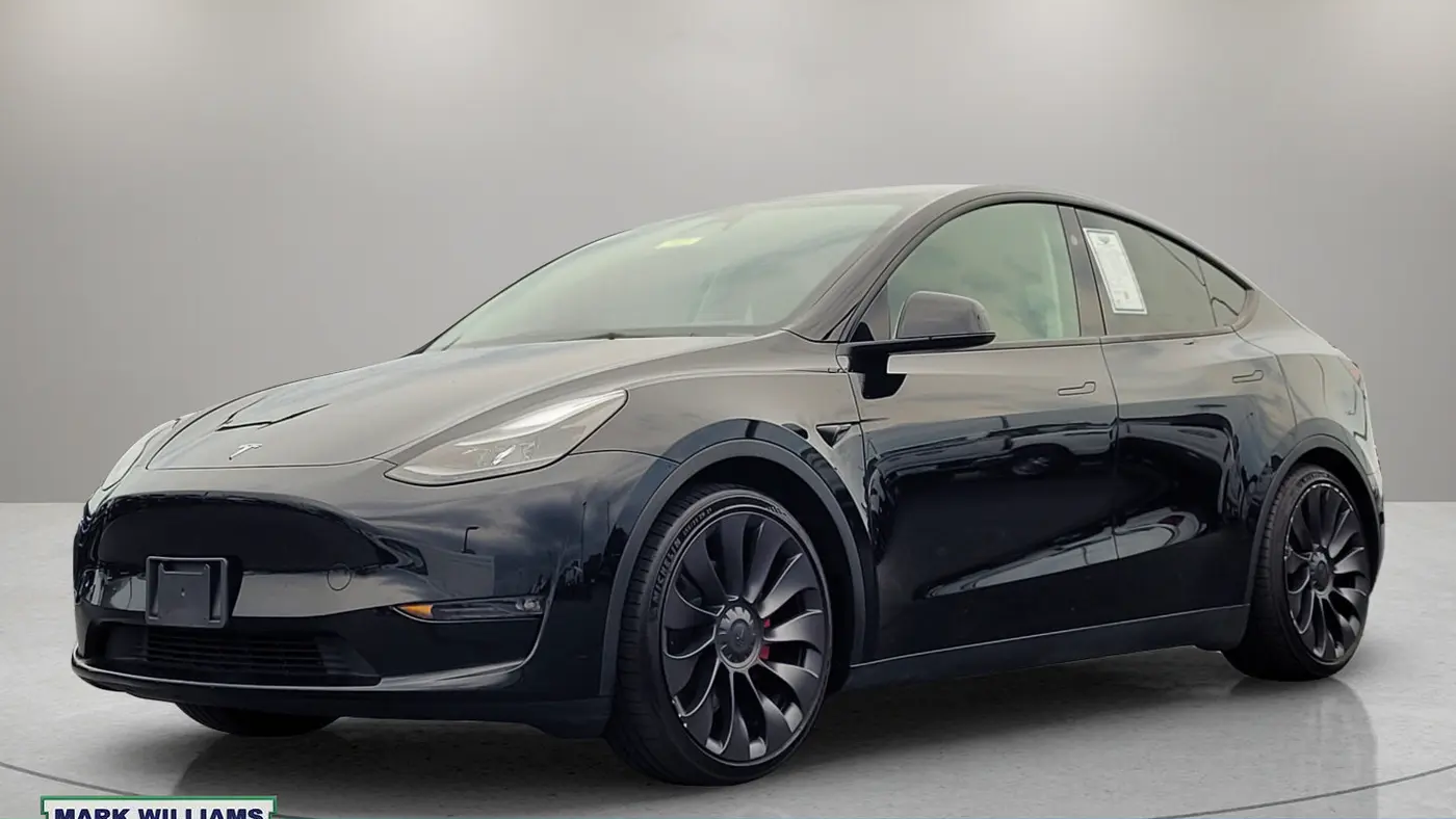2023 Tesla Model Y Performance