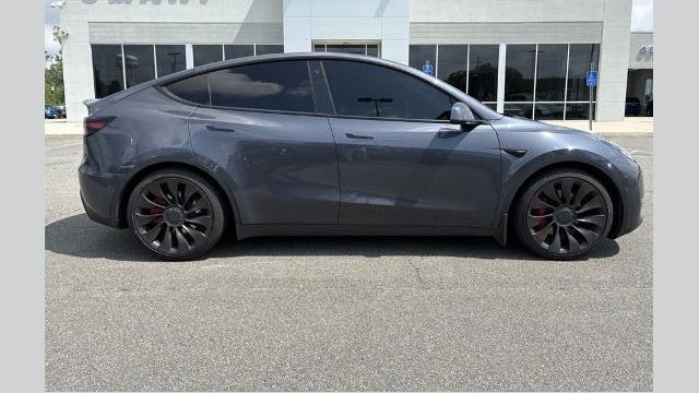 Preowned 2022 Tesla Model Y Performance for Sale