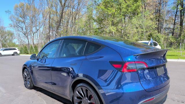 2024 Tesla Model Y Performance