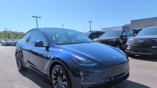 2024 Tesla Model Y Performance
