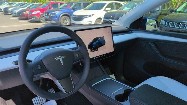 2024 Tesla Model Y Performance