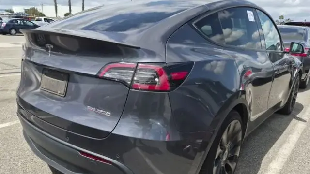 2022 Tesla Model Y Performance