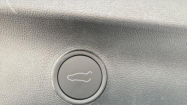 2025 Tesla Model Y Performance