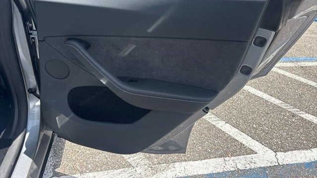 2025 Tesla Model Y Performance