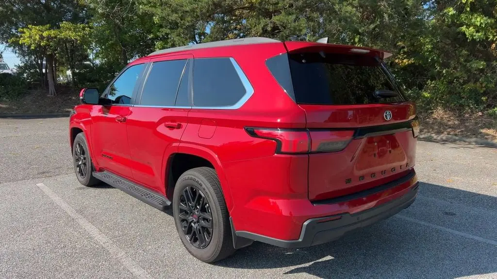 2025 Toyota Sequoia SR5