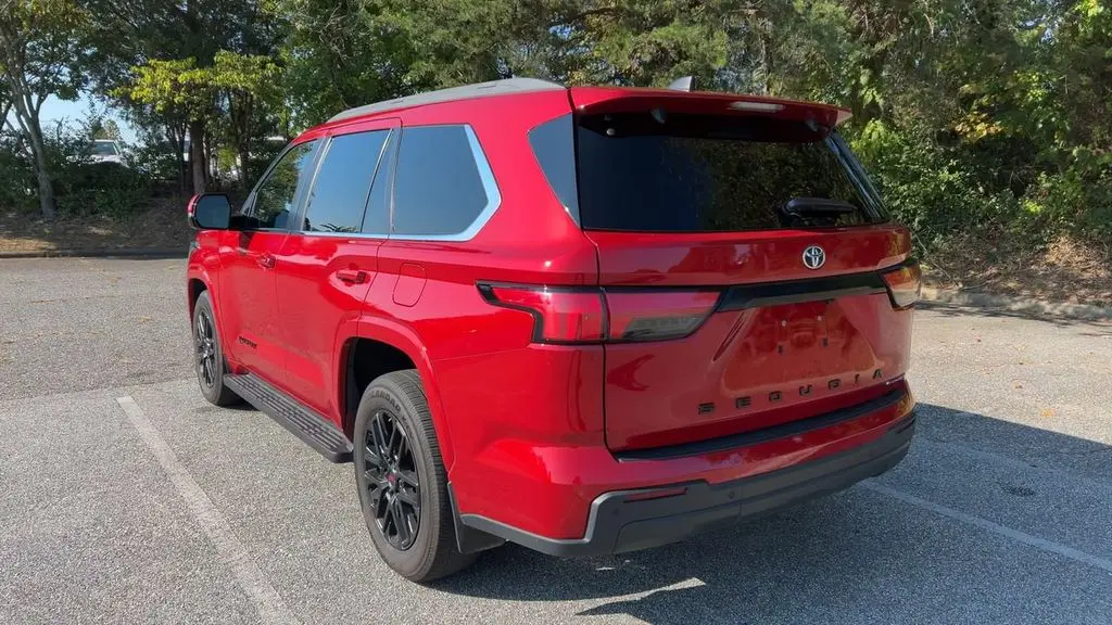 2025 Toyota Sequoia SR5