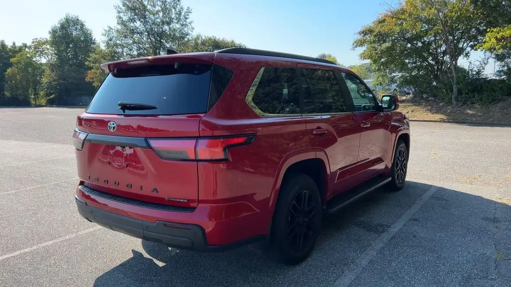 2025 Toyota Sequoia SR5
