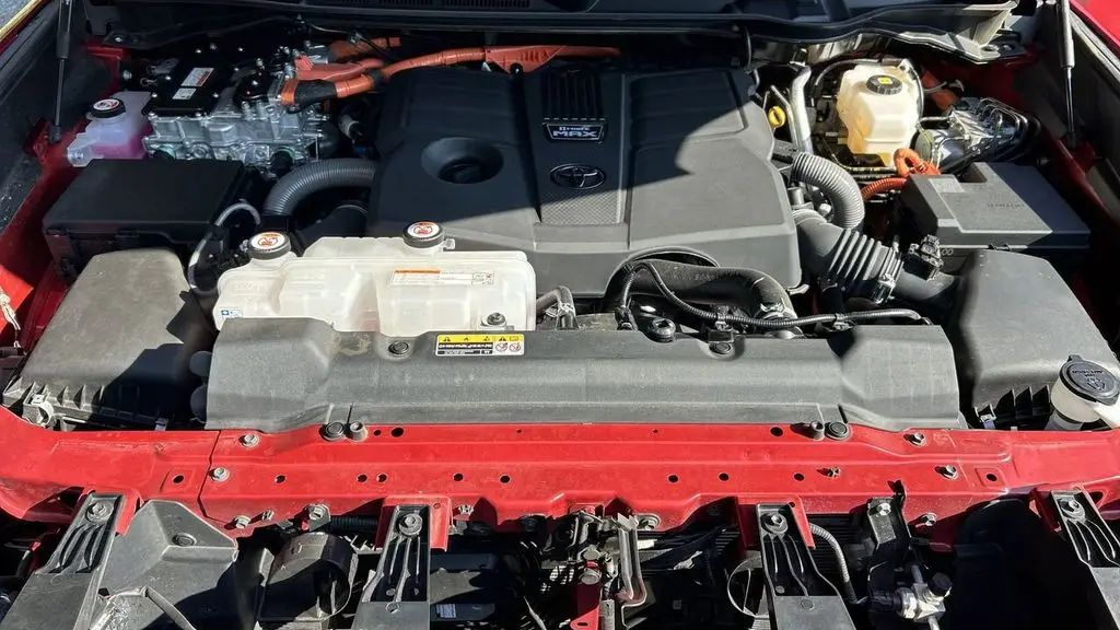2025 Toyota Sequoia SR5