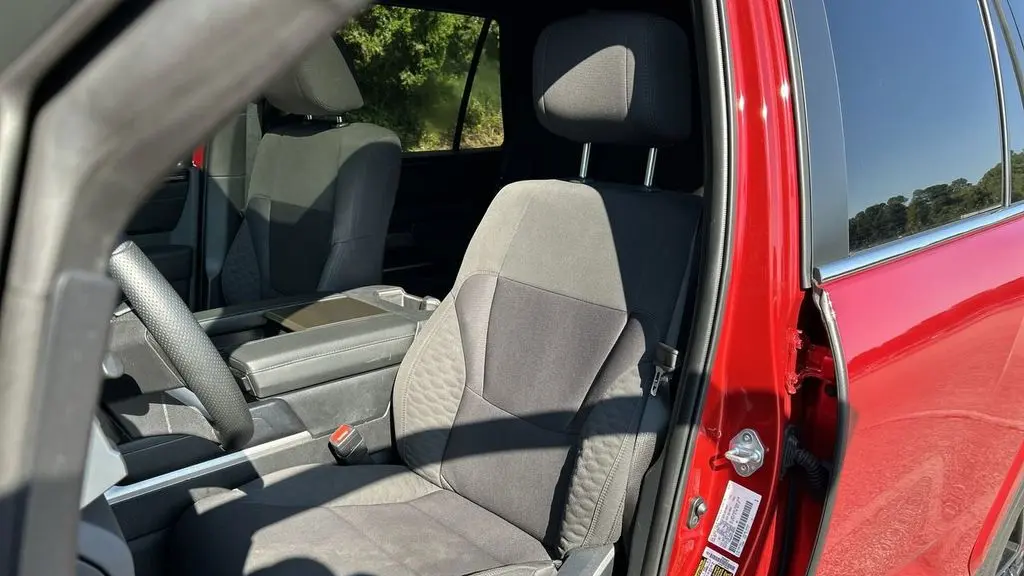 2025 Toyota Sequoia SR5