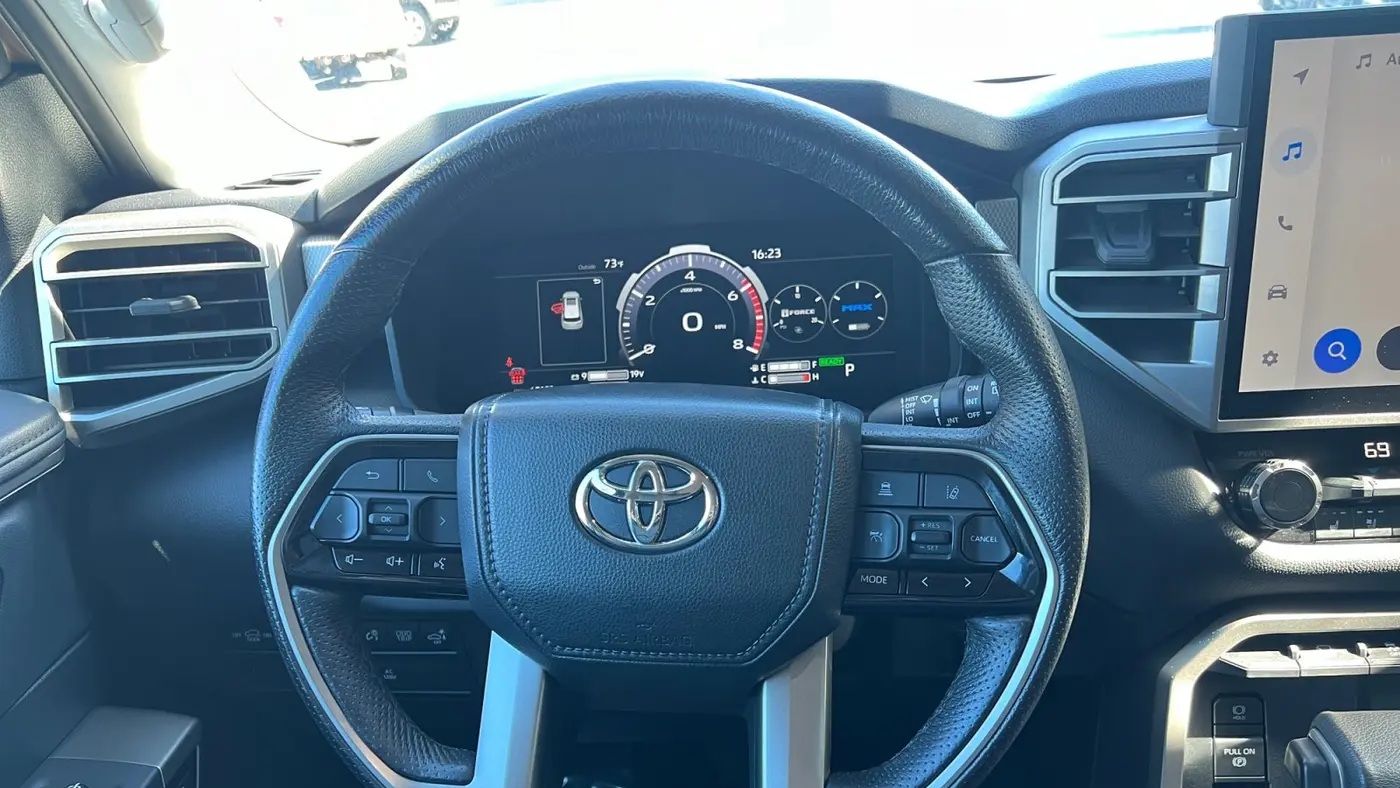 2023 Toyota Sequoia SR5