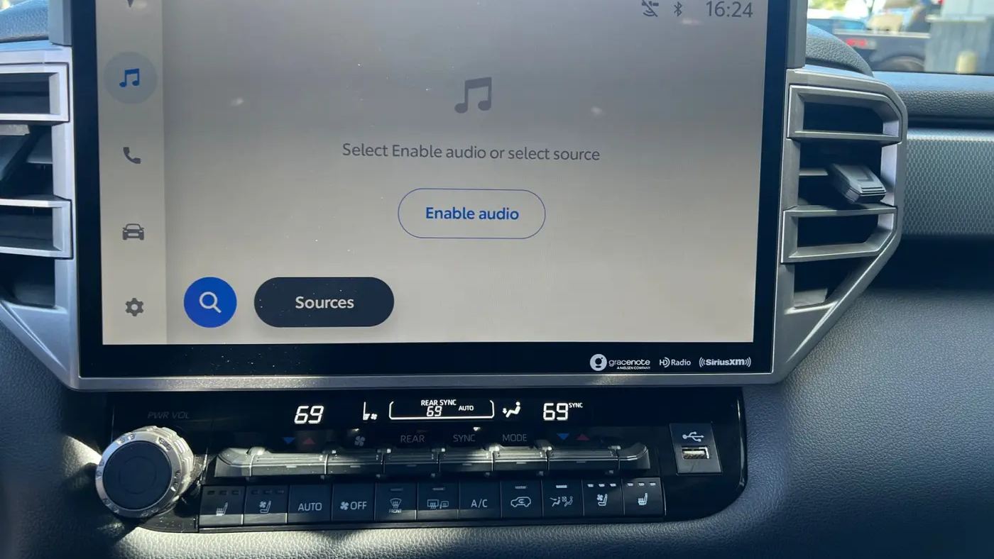 2023 Toyota Sequoia SR5