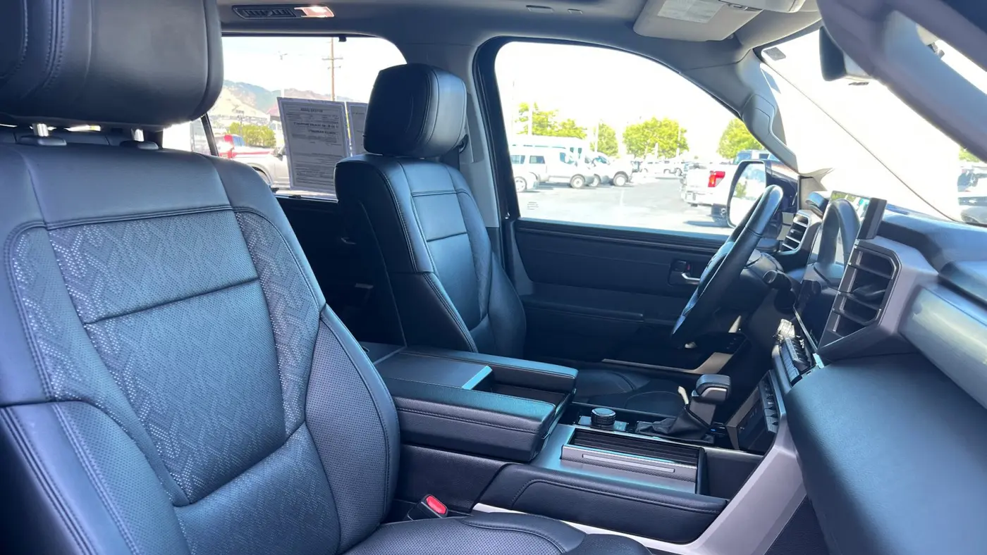 2023 Toyota Sequoia SR5