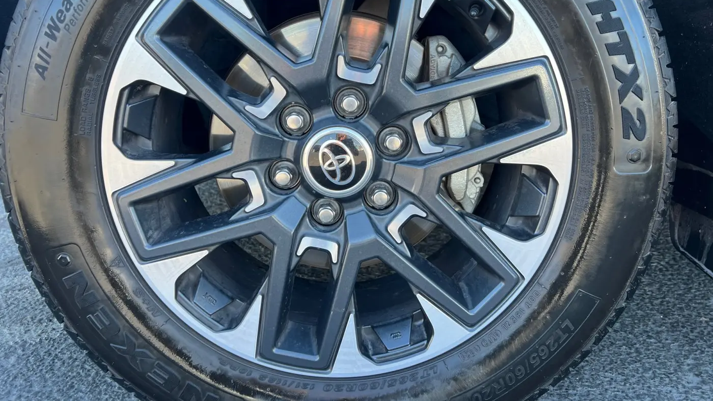 2023 Toyota Sequoia SR5