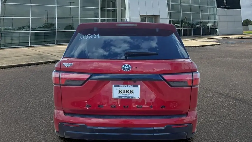 2023 Toyota Sequoia SR5