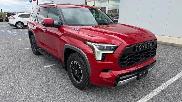 2023 Toyota Sequoia SR5