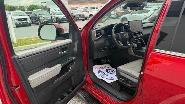 2023 Toyota Sequoia SR5