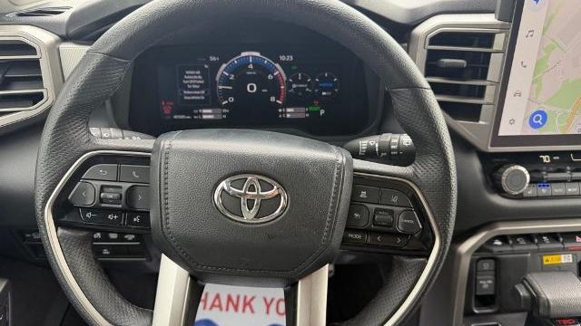 2023 Toyota Sequoia SR5