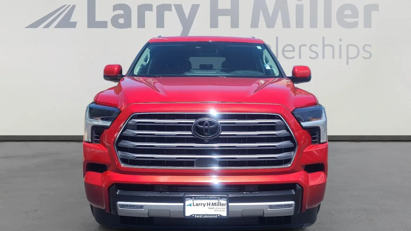 2023 Toyota Sequoia SR5