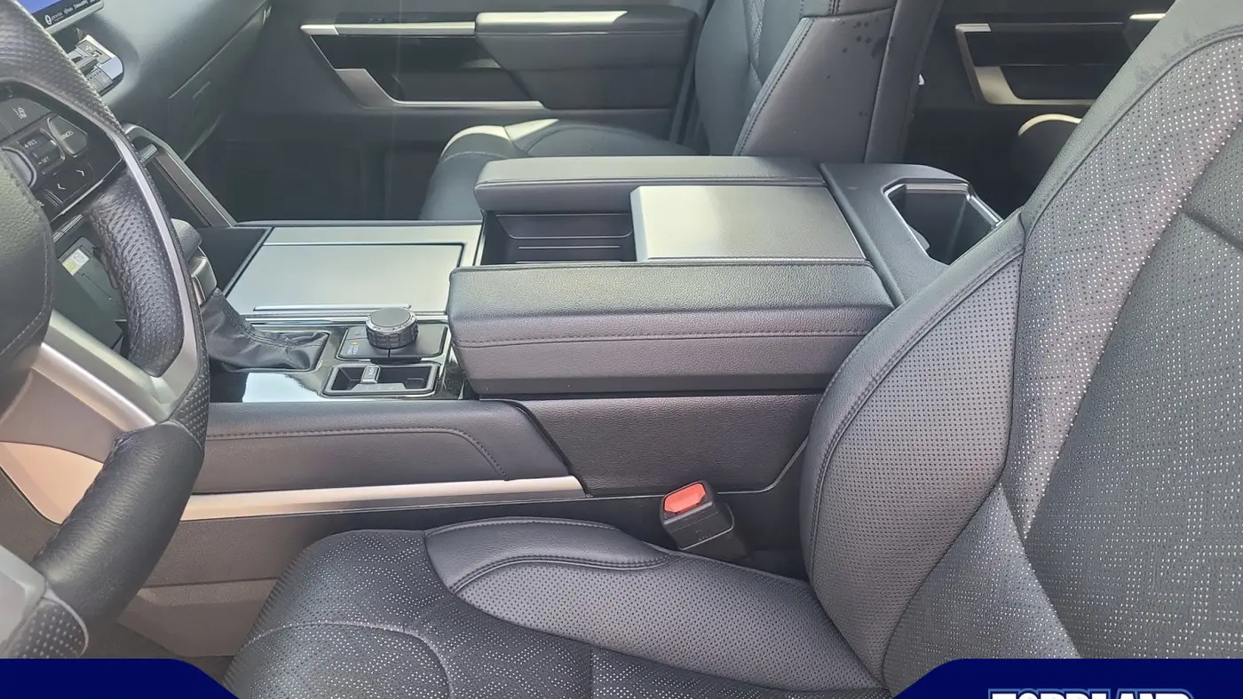 2023 Toyota Sequoia SR5