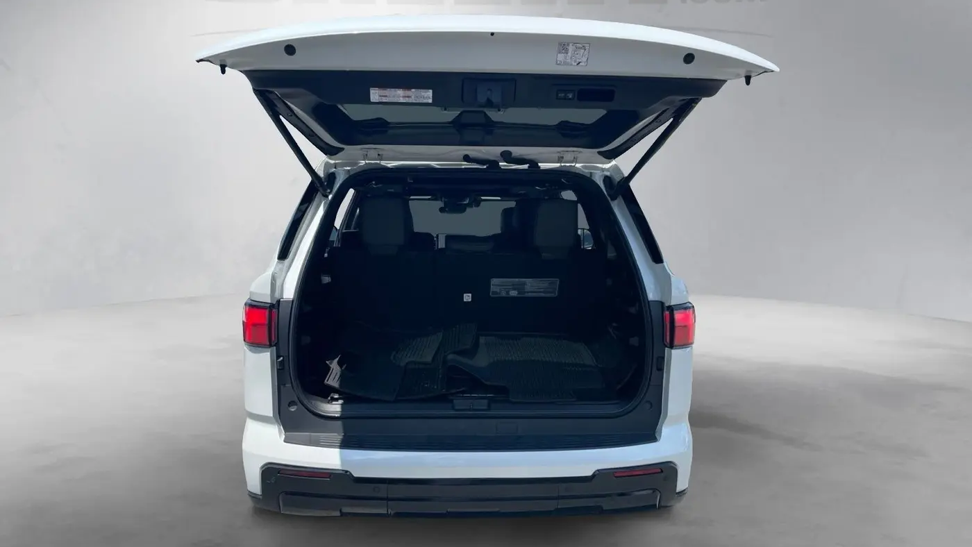 2023 Toyota Sequoia SR5