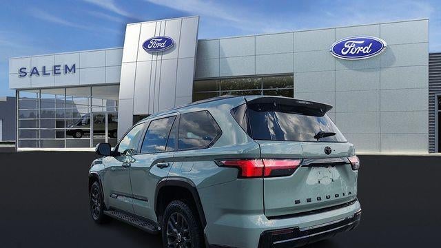 2024 Toyota Sequoia SR5