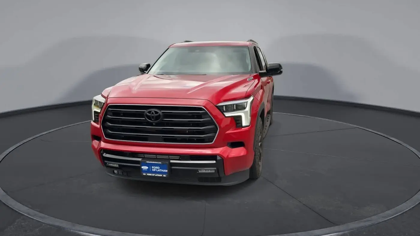 2024 Toyota Sequoia SR5