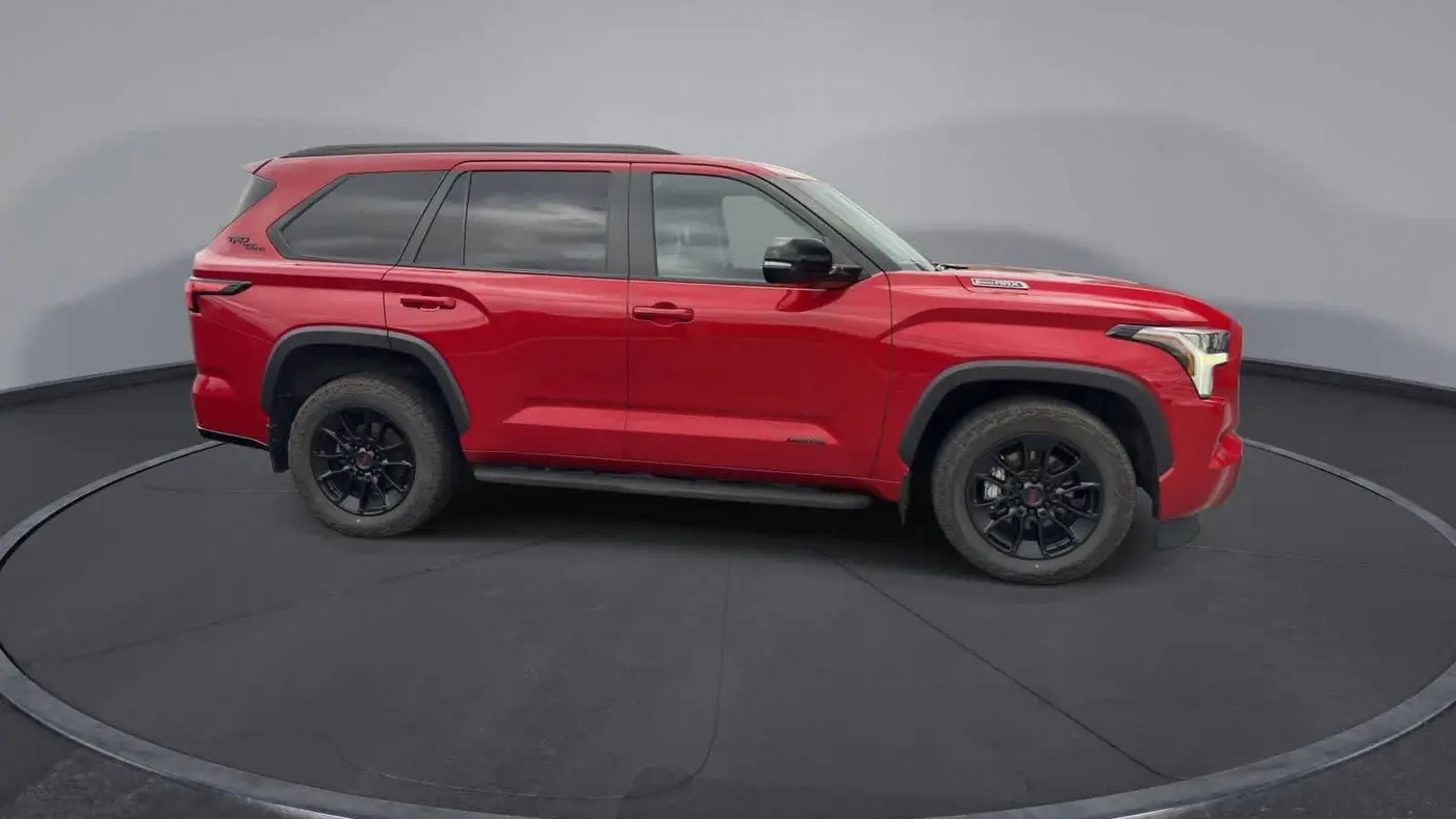 2024 Toyota Sequoia SR5