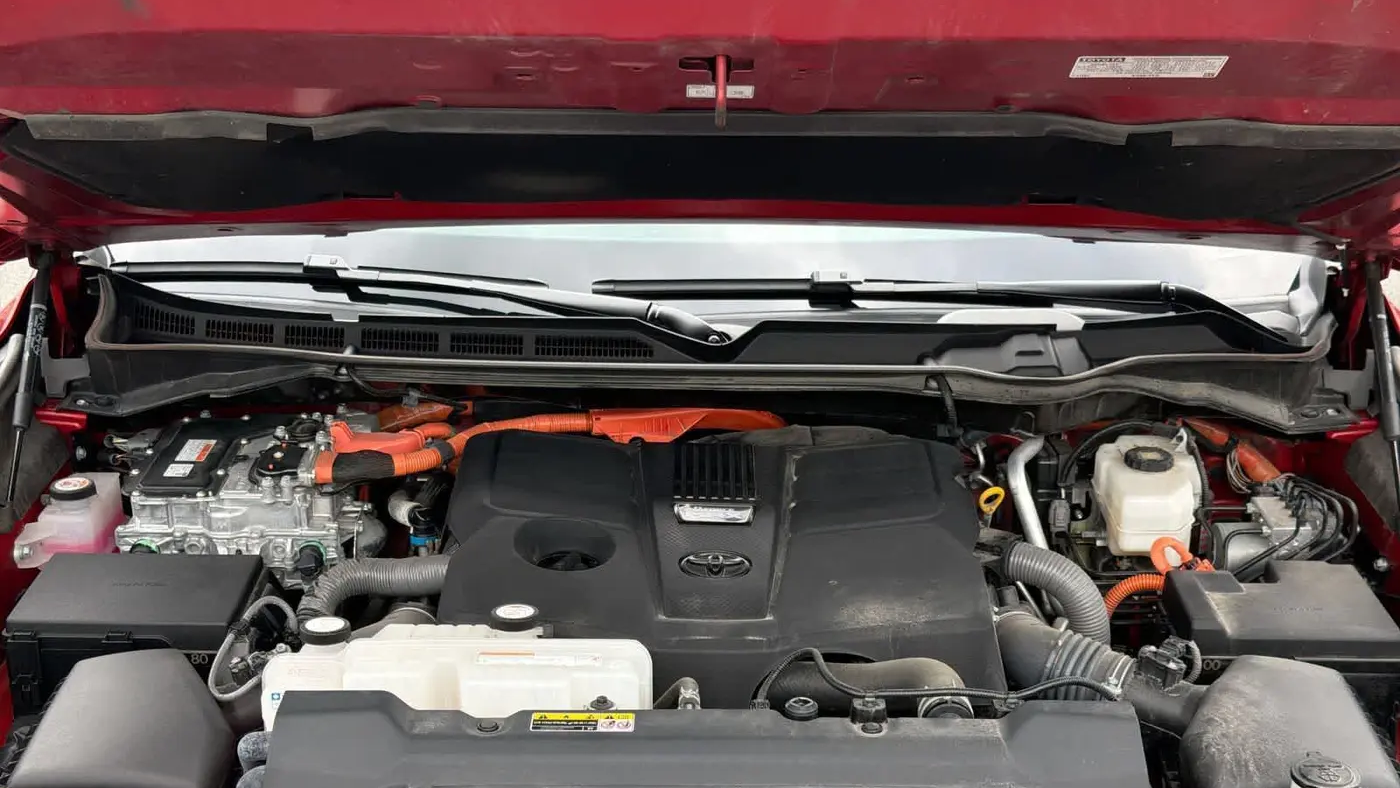 2024 Toyota Sequoia SR5