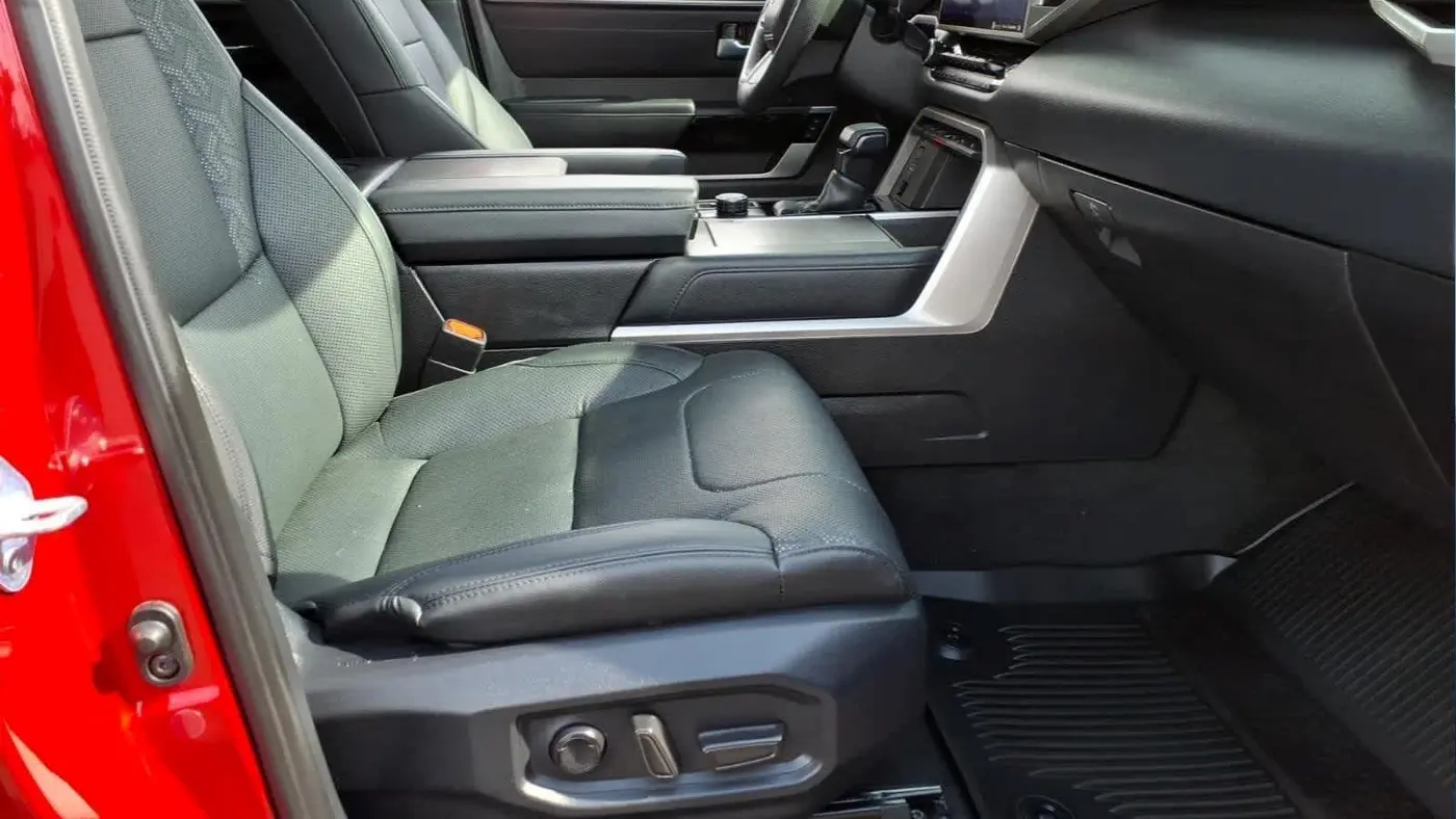 2024 Toyota Sequoia SR5