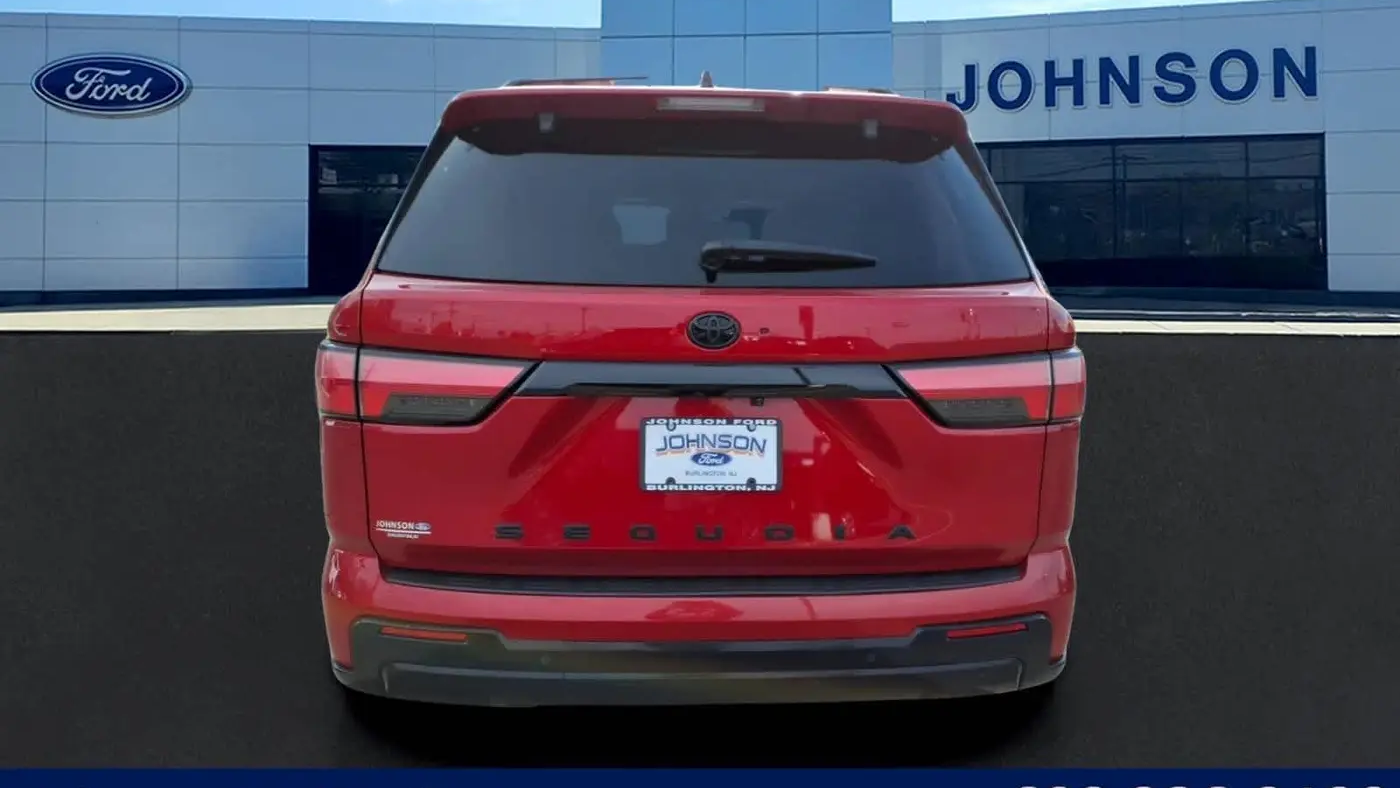 2024 Toyota Sequoia SR5