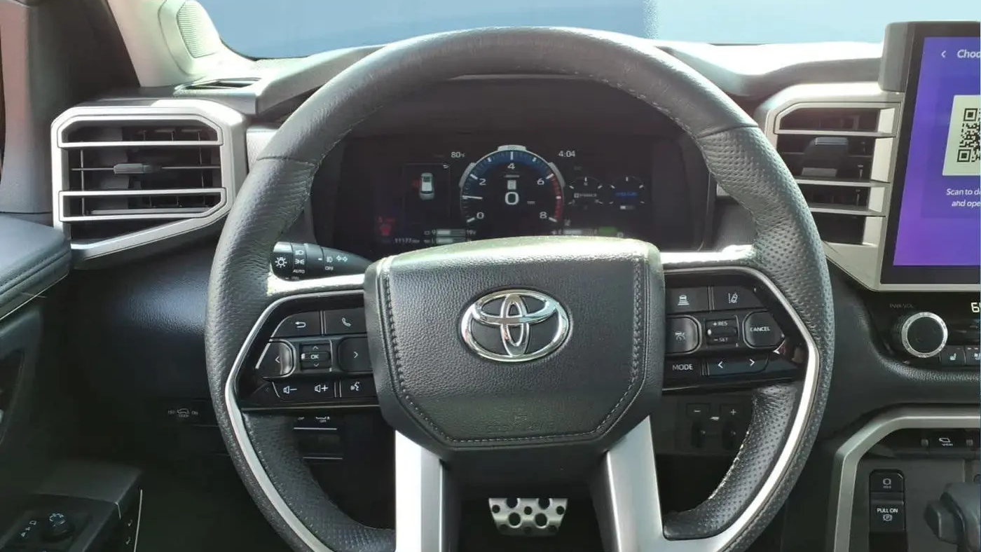 2024 Toyota Sequoia SR5