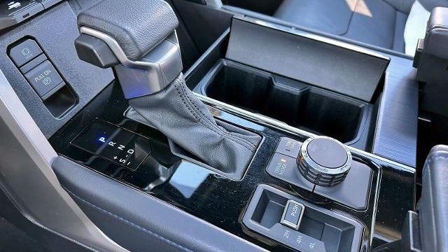 2024 Toyota Sequoia Platinum