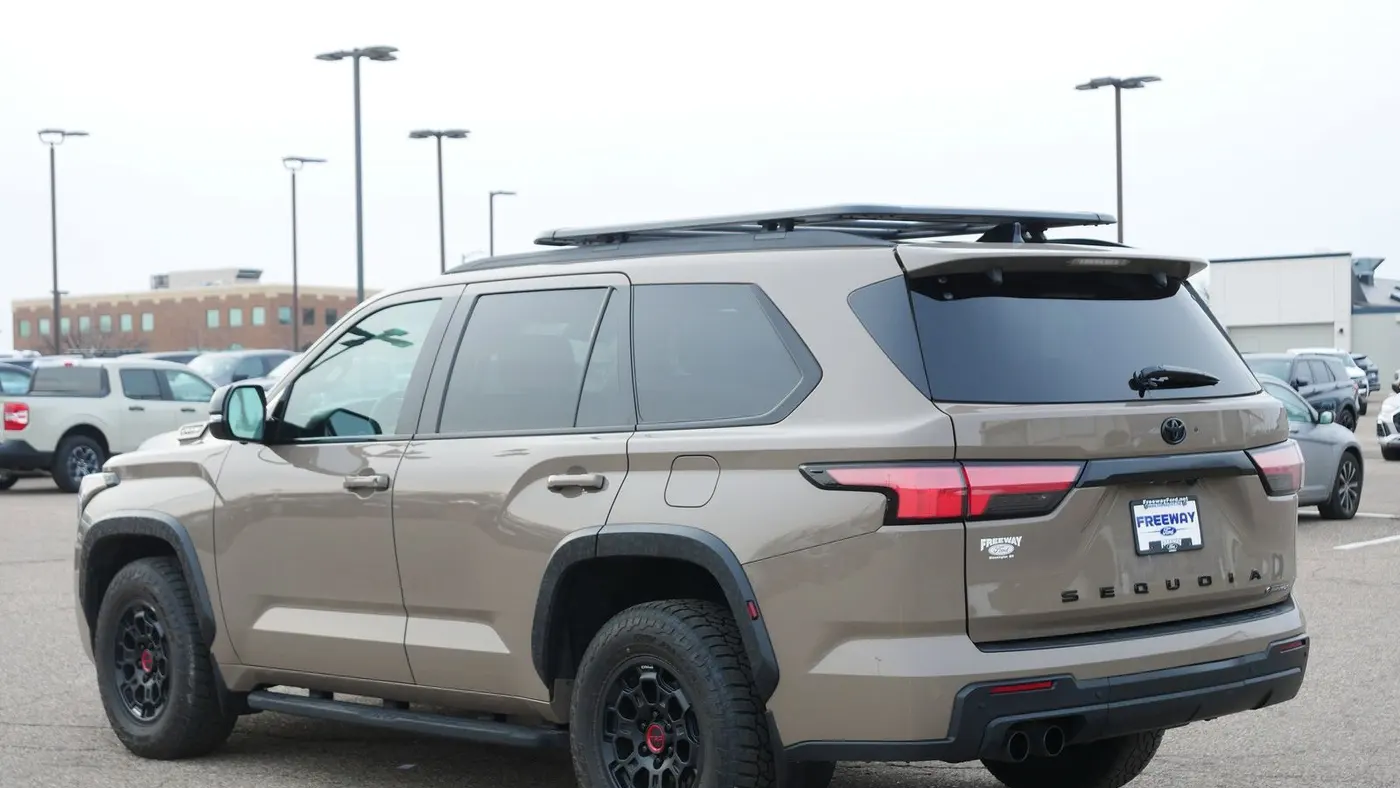 2025 Toyota Sequoia SR5