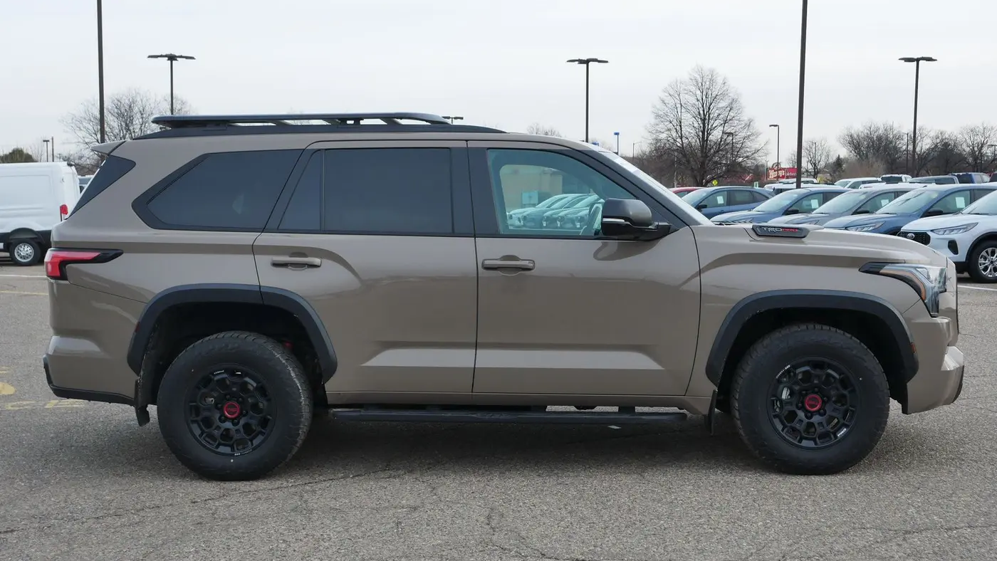 2025 Toyota Sequoia SR5