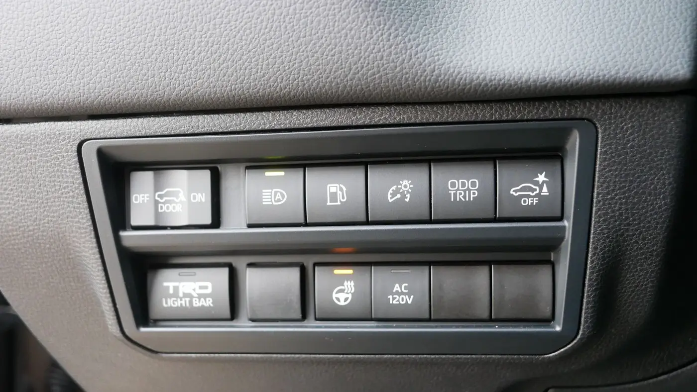 2025 Toyota Sequoia SR5