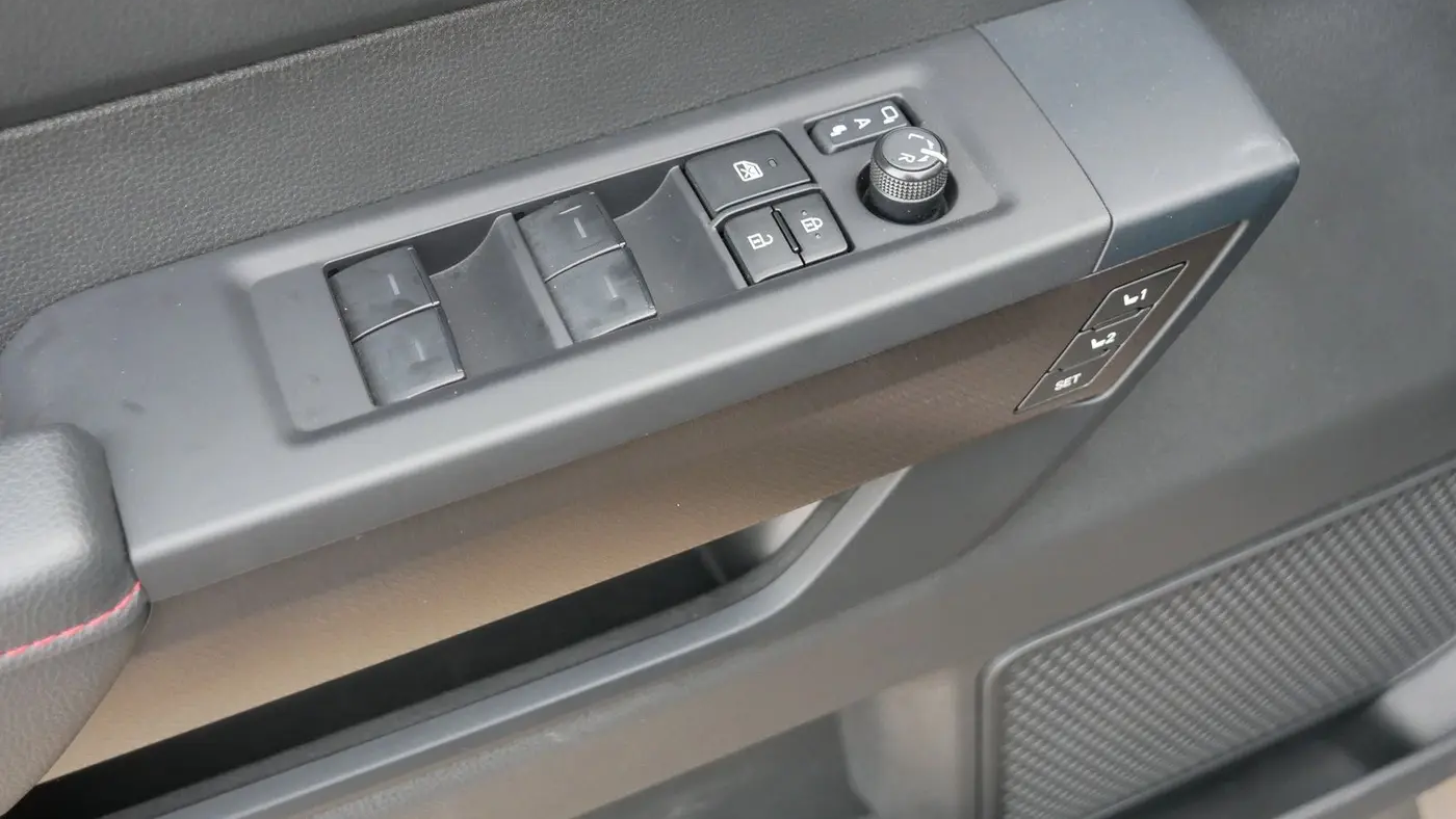 2025 Toyota Sequoia SR5