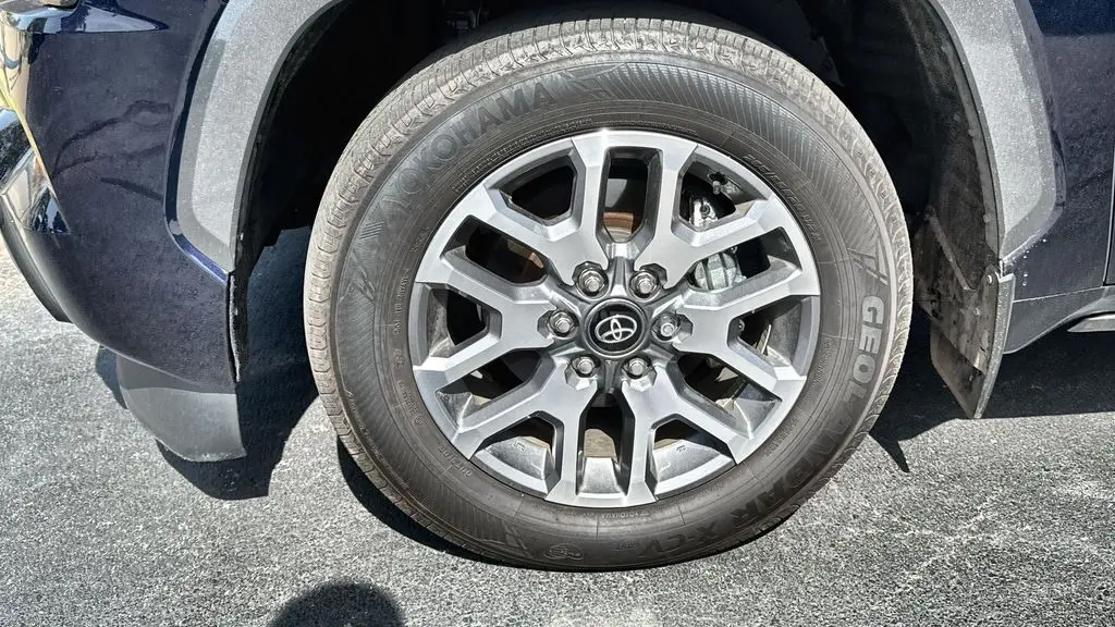 2025 Toyota Sequoia SR5