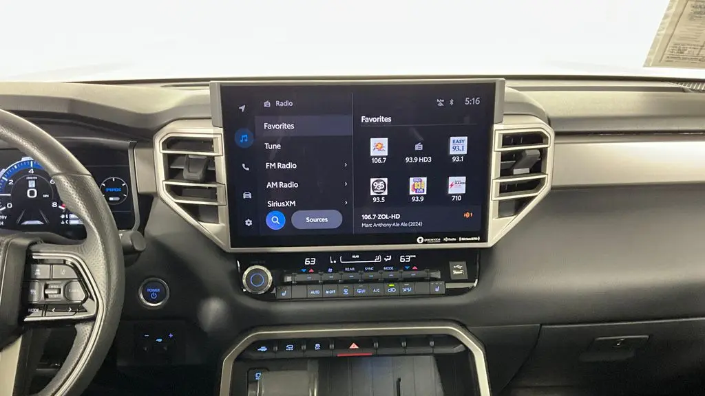 2023 Toyota Sequoia SR5