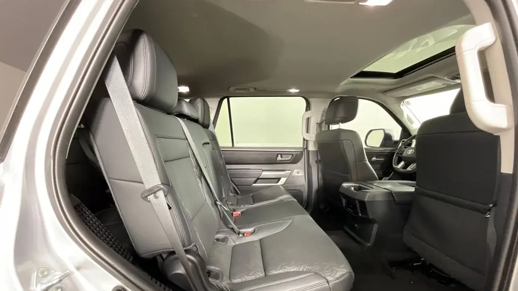 2023 Toyota Sequoia SR5