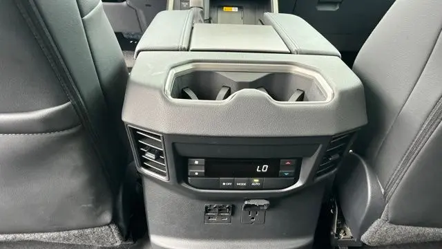2024 Toyota Sequoia SR5