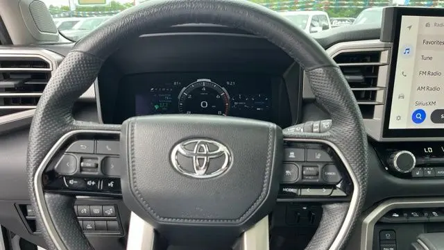 2024 Toyota Sequoia SR5