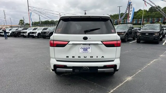 2024 Toyota Sequoia SR5