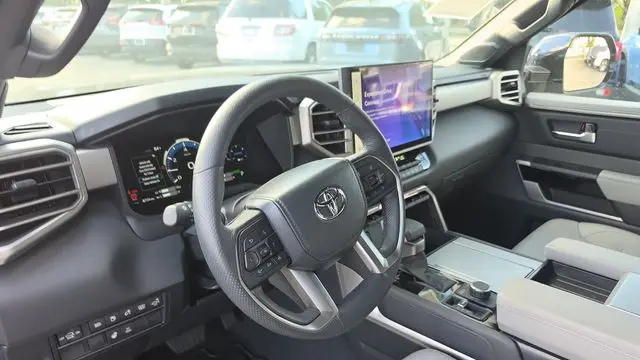 2025 Toyota Sequoia SR5