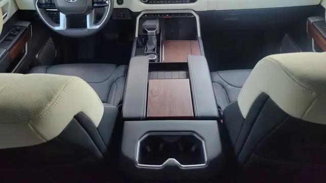 2025 Toyota Sequoia Capstone
