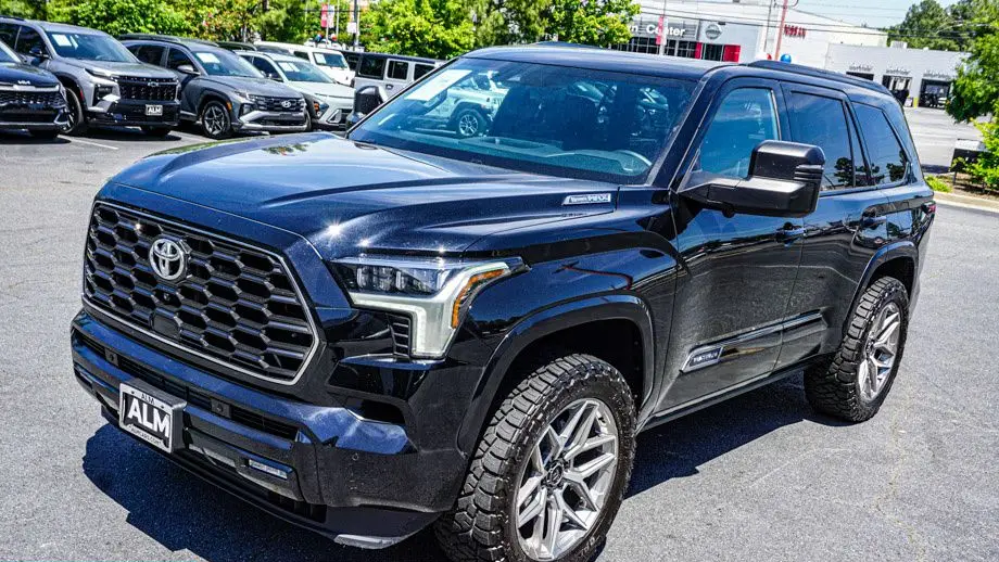 2025 Toyota Sequoia Platinum