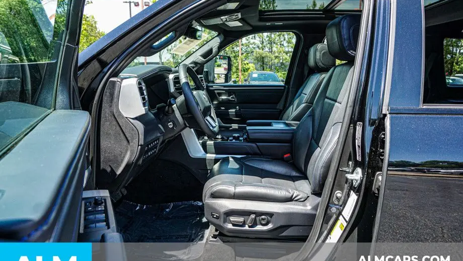 2025 Toyota Sequoia Platinum